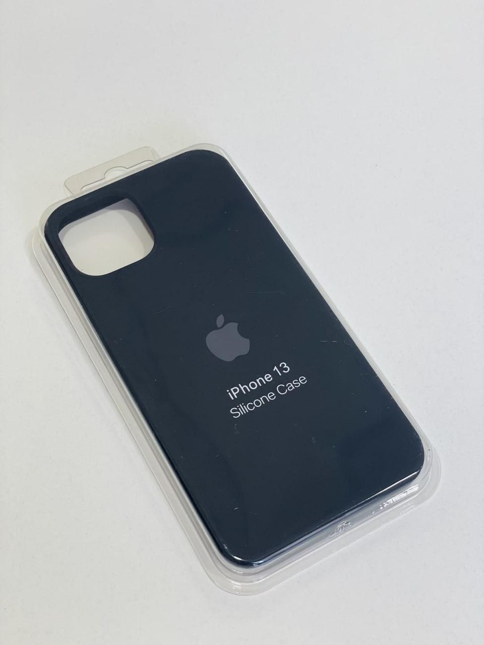 Силіконовий чохол для iPhone 13 / чорний