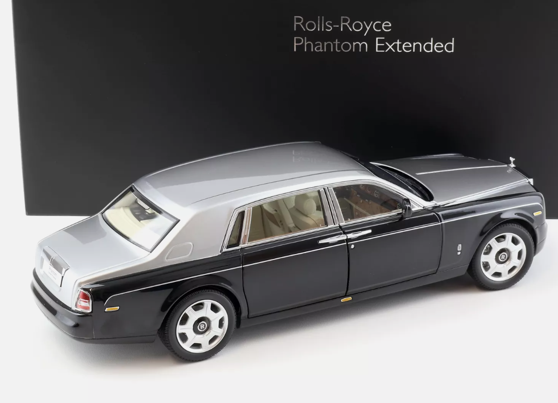 Модель автомобіля Kyosho Rolls-Royce Phantom EWB Extended Wheelbase 1:18 Black/Silver (08841BKS) - фото 2