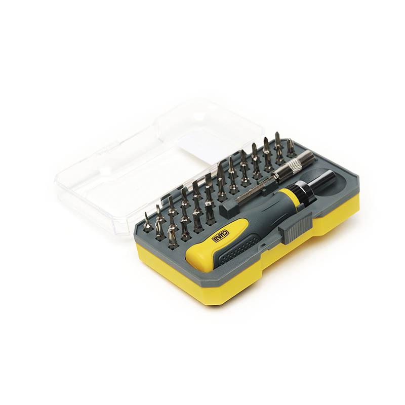 Отвертка Сила реверсивная с битами CrV в кейсе 30 шт. (302017)