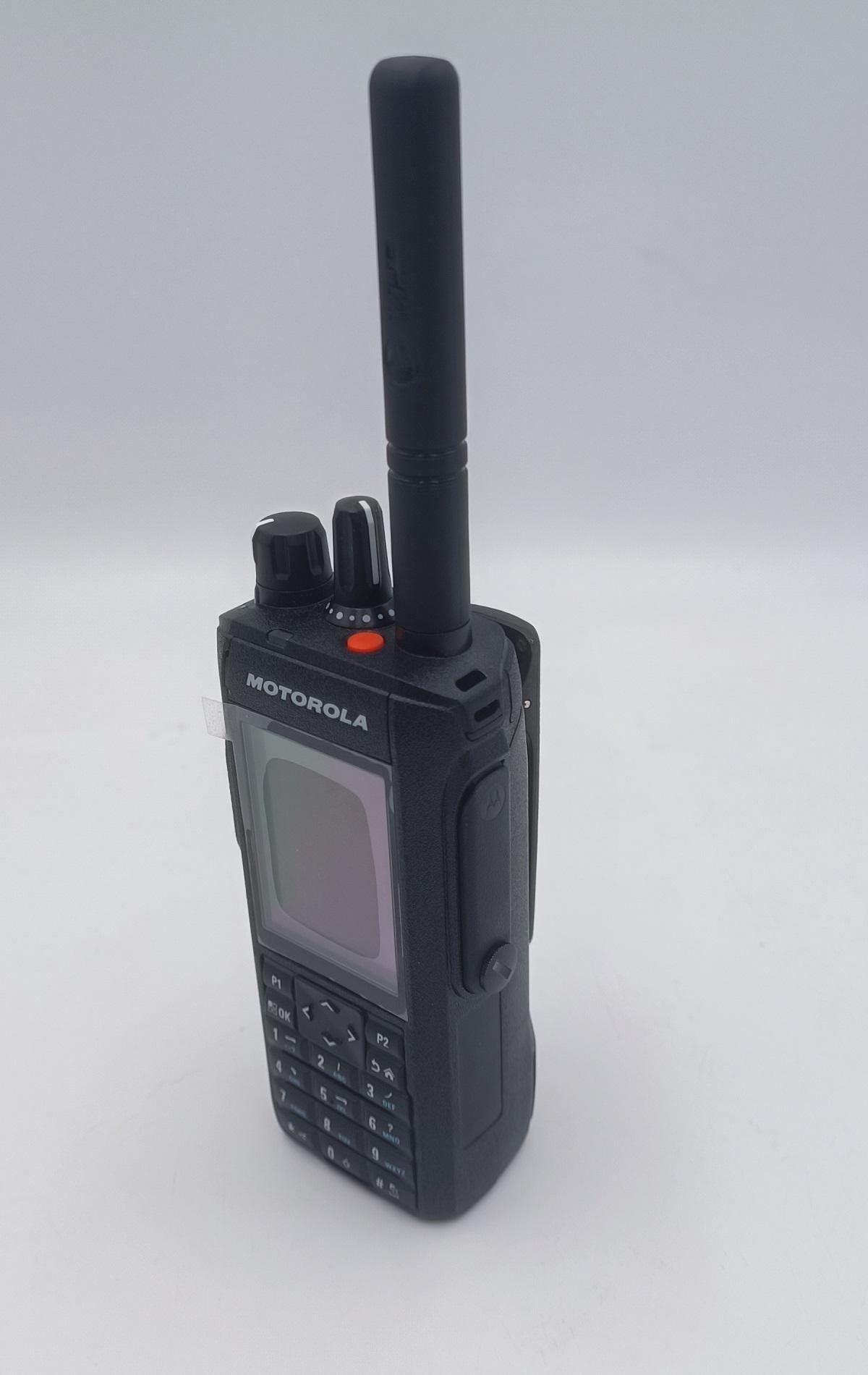 Рация Motorola R7 FKP VHF цифровая с лицензией 136-174 МГц АЕS256+ WIFI 5 Вт 64 канала - фото 2