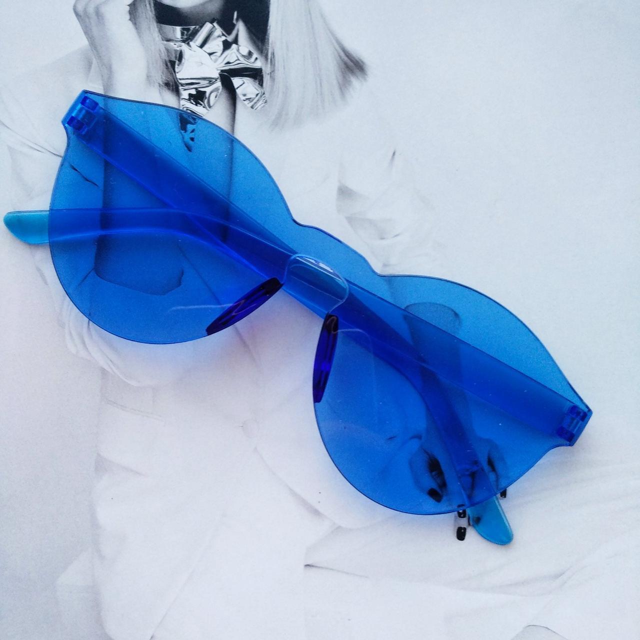 Солнцезащитные очки безоправные Синий