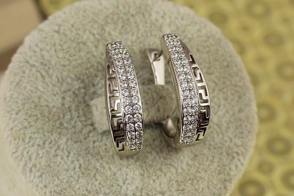 Серьги Xuping Jewelry Две параллели с греческим узором 2,5 см Серебристый (2347543612)