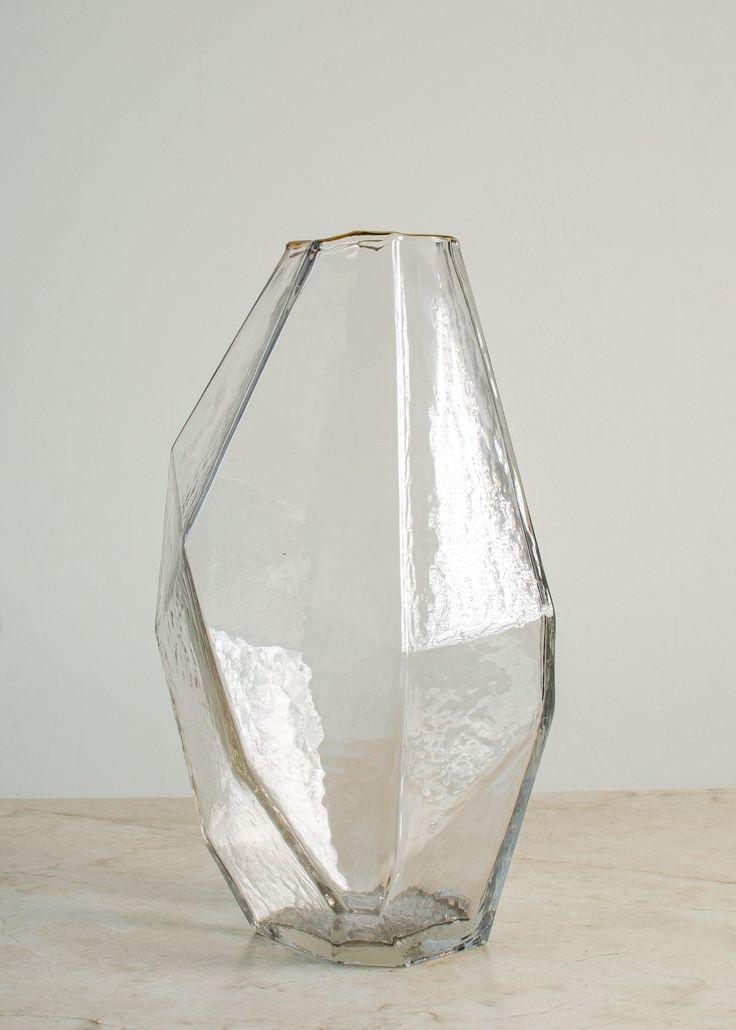 Ваза стеклянная Colors Margarett 20 см (R95341)