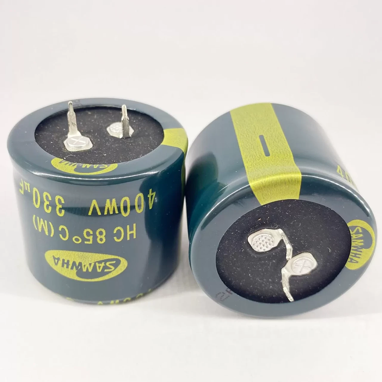 Конденсаторы электролитические SAMWHA 330 мкф 400V 35x30 мм 85 °C (1965011340)