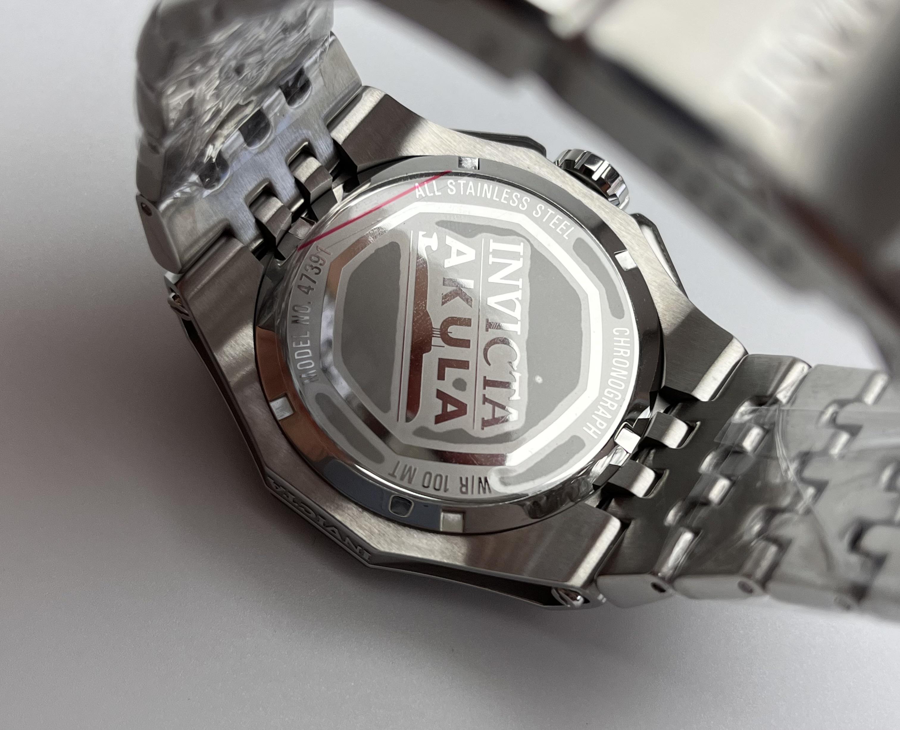 Наручний годинник чоловічий Invicta 47391 Akula спортивний (29077665) - фото 7 Наручний годинник чоловічий Invicta 47391 Akula спортивний (29077665) - фото 7