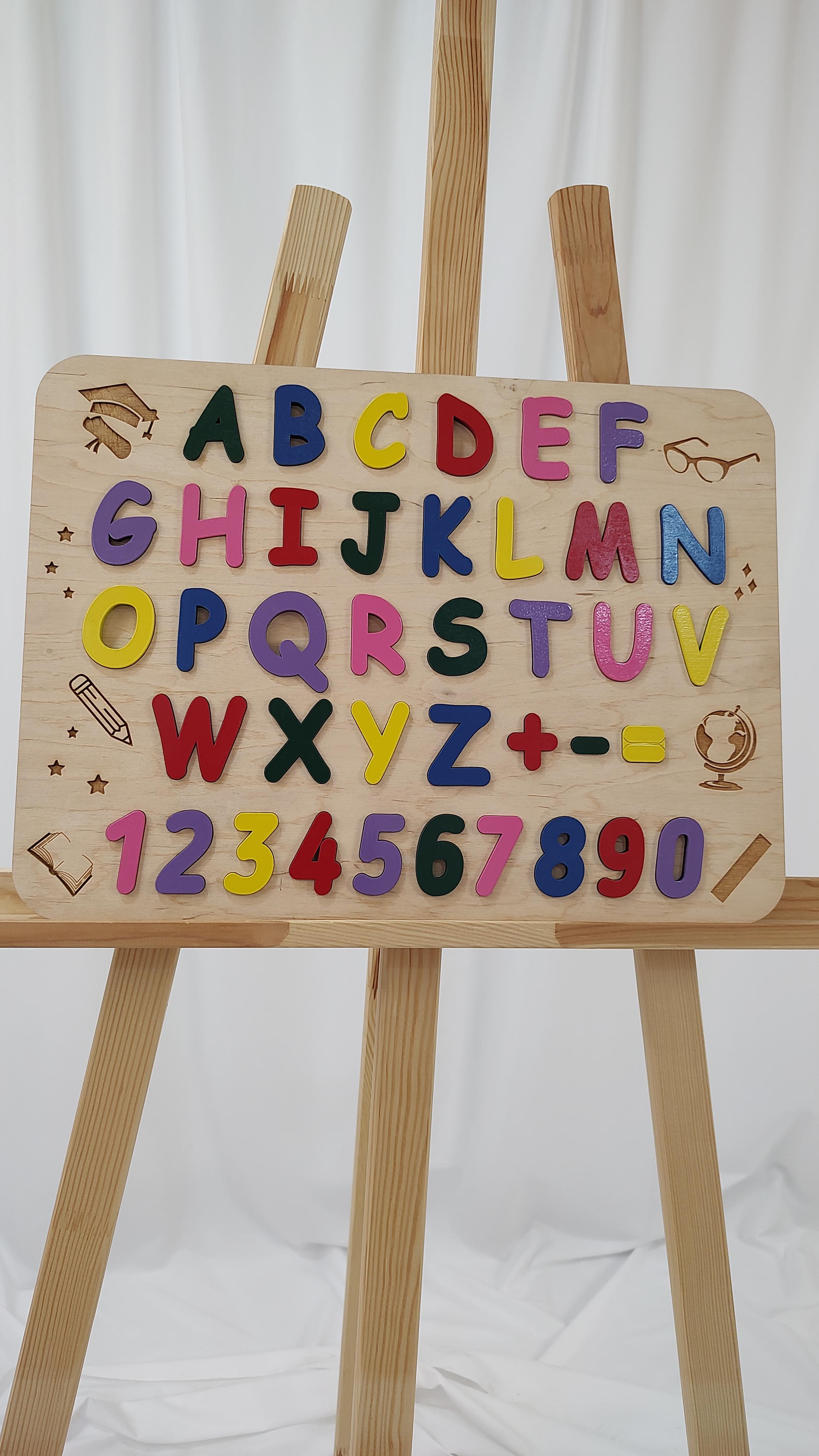 Сортер англійський алфавіт з цифрами 33х45 см Різнокольоровий Сортер англійський алфавіт з цифрами 33х45 см Різнокольоровий