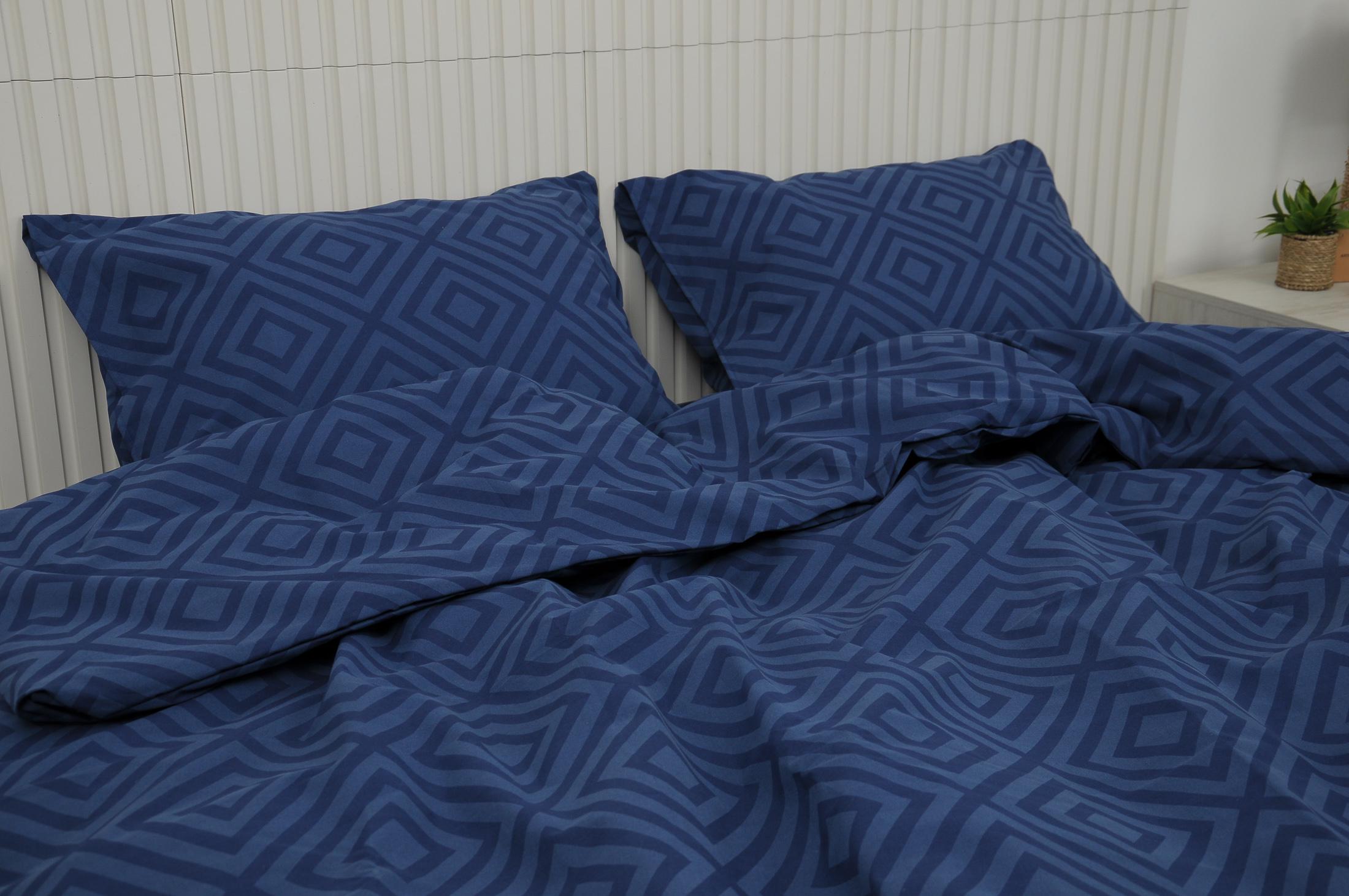 Комплект постільної білизни полуторний Amore Glux-133 бязь Темно-синій (KPB-A1,5-Glux-133(50x70) - фото 2 Комплект постільної білизни полуторний Amore Glux-133 бязь Темно-синій (KPB-A1,5-Glux-133(50x70) - фото 2