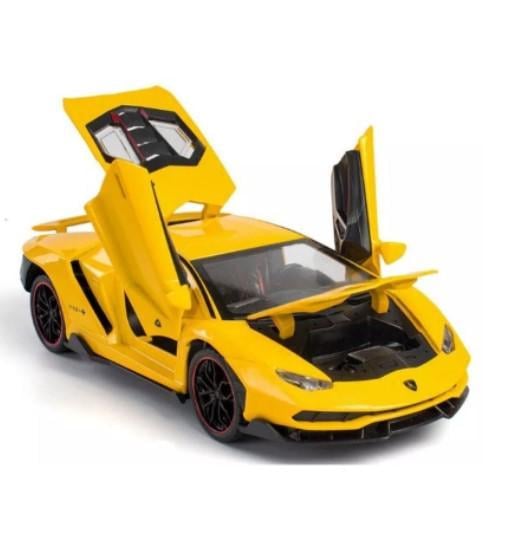 Модель автомобиля Lamborghini LP770 1:24 Желтый