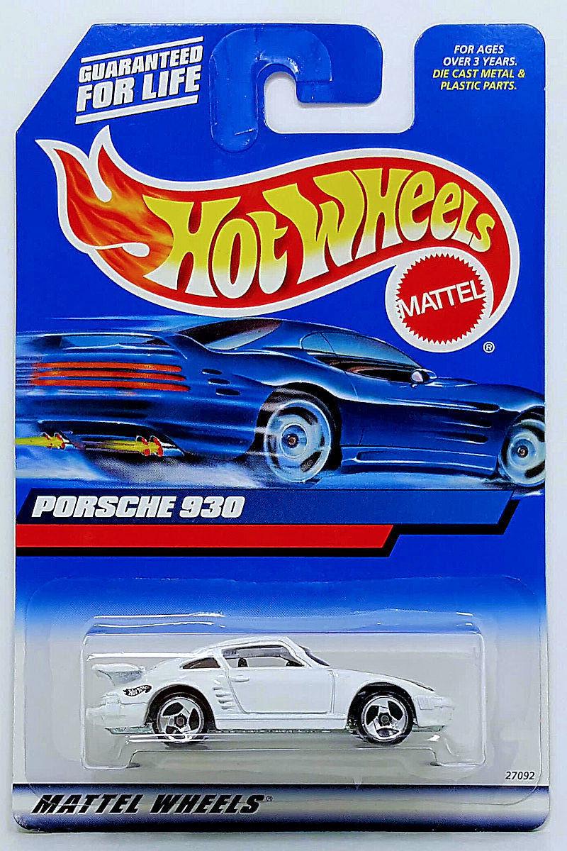 Игрушечная машинка Hot Wheels Porsche 930 2000 №125 (27092)