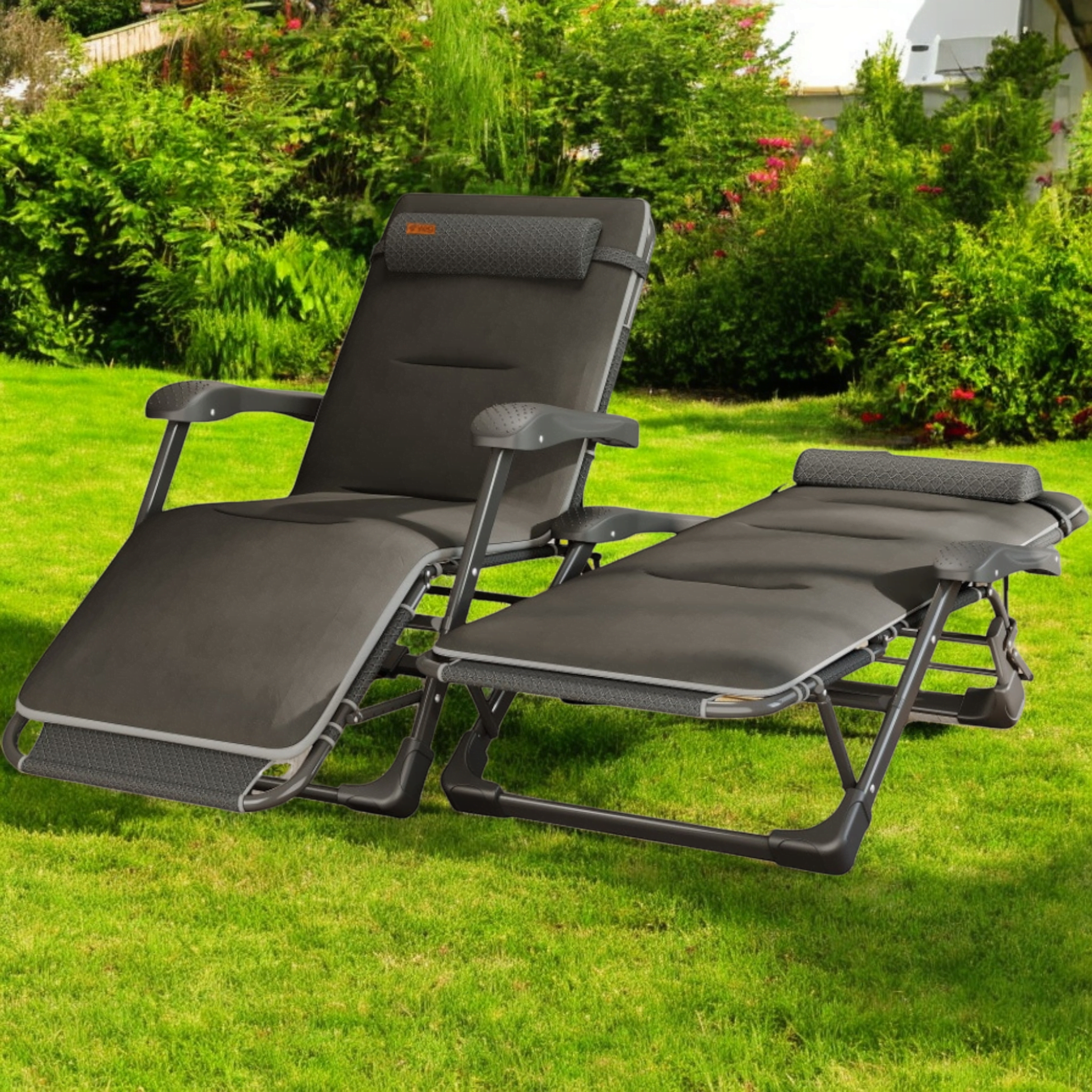 Шезлонг раскладной WCG FCB-S06PС садовый с подушкой и матрасом Черный (FCB-S06PС1)