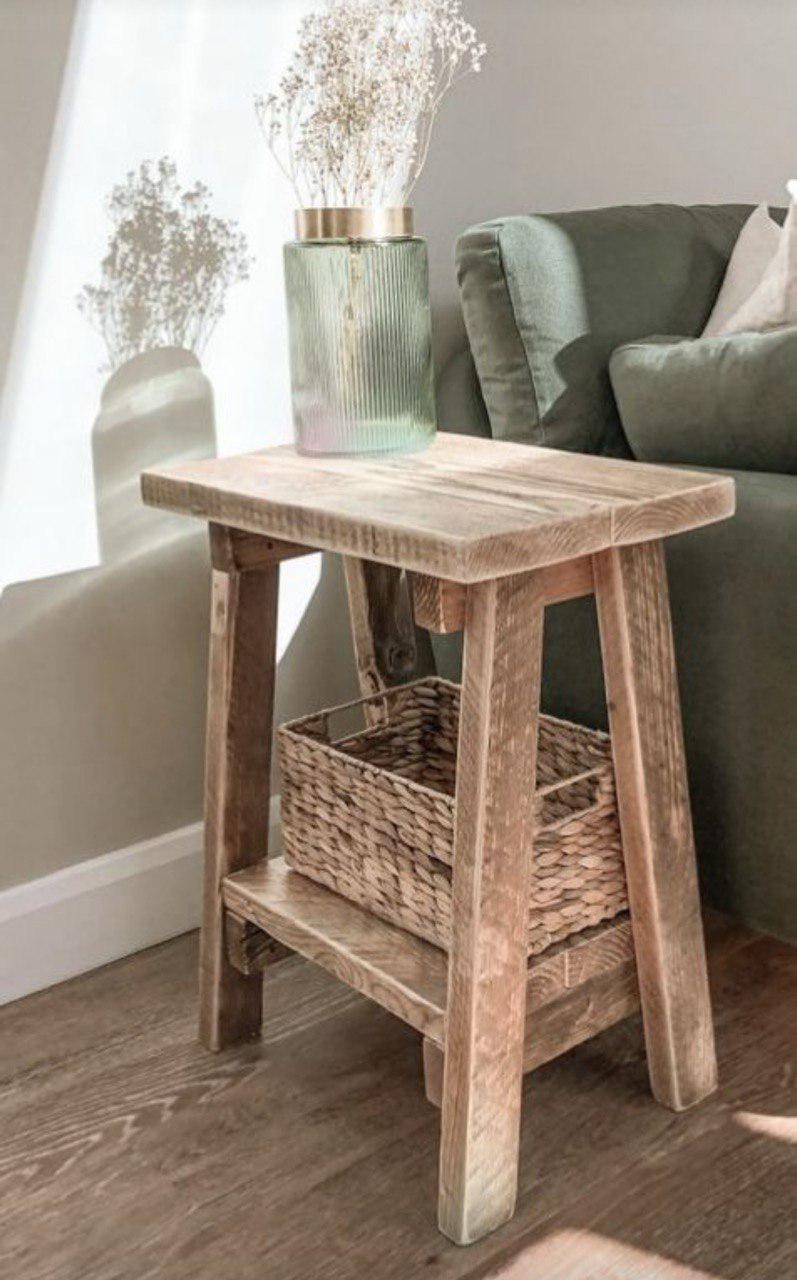 Журнальный стол деревянный прикроватный Сосна (JS5647) Журнальный стол деревянный прикроватный Сосна (JS5647)