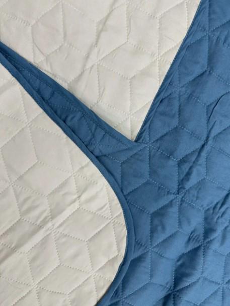 Покрывало двухстороннее Decorator Microfiber Куб 140х215 см. Синий/Бежевый (85-106) - фото 3 Покрывало двухстороннее Decorator Microfiber Куб 140х215 см. Синий/Бежевый (85-106) - фото 3