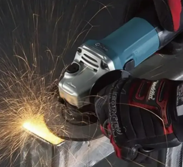 Болгарка електрична з двигуном 720Вт для будівельних та ремонтних робіт - фото 2 Болгарка електрична з двигуном 720Вт для будівельних та ремонтних робіт - фото 2