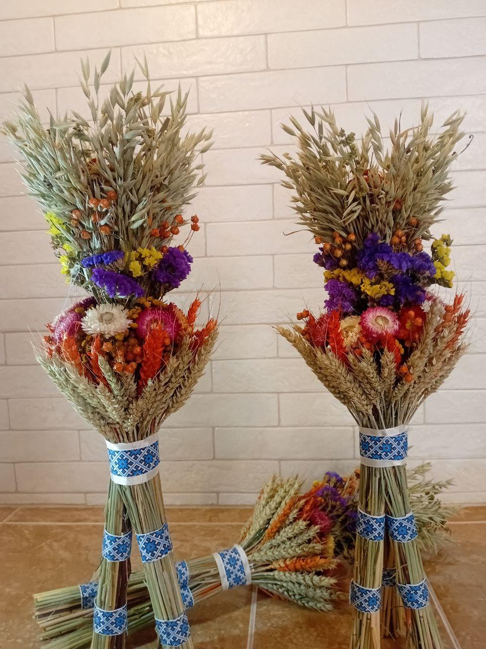 Дидух рождественский из колосья пшеницы/льна и овса на трех ножках 50-55 см с лентой вышиванкой Синий (2794446601) - фото 6 Дидух рождественский из колосья пшеницы/льна и овса на трех ножках 50-55 см с лентой вышиванкой Синий (2794446601) - фото 6