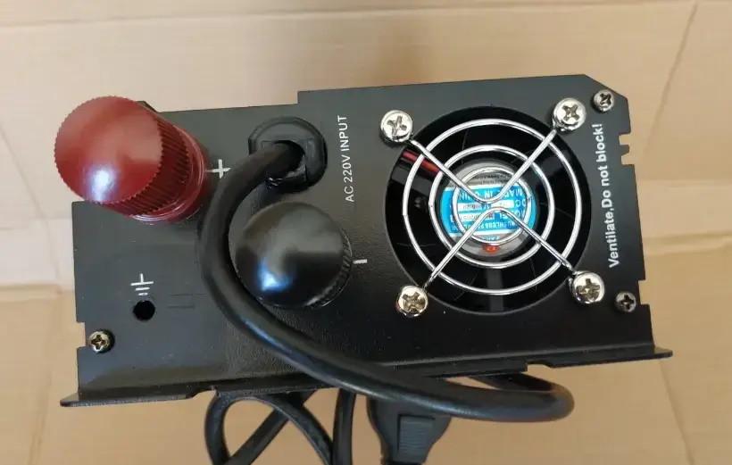 Преобразователь напряжения с зарядным устройством UKC AC/DC 12V/220V UPS 1800W Charge (8444) - фото 8