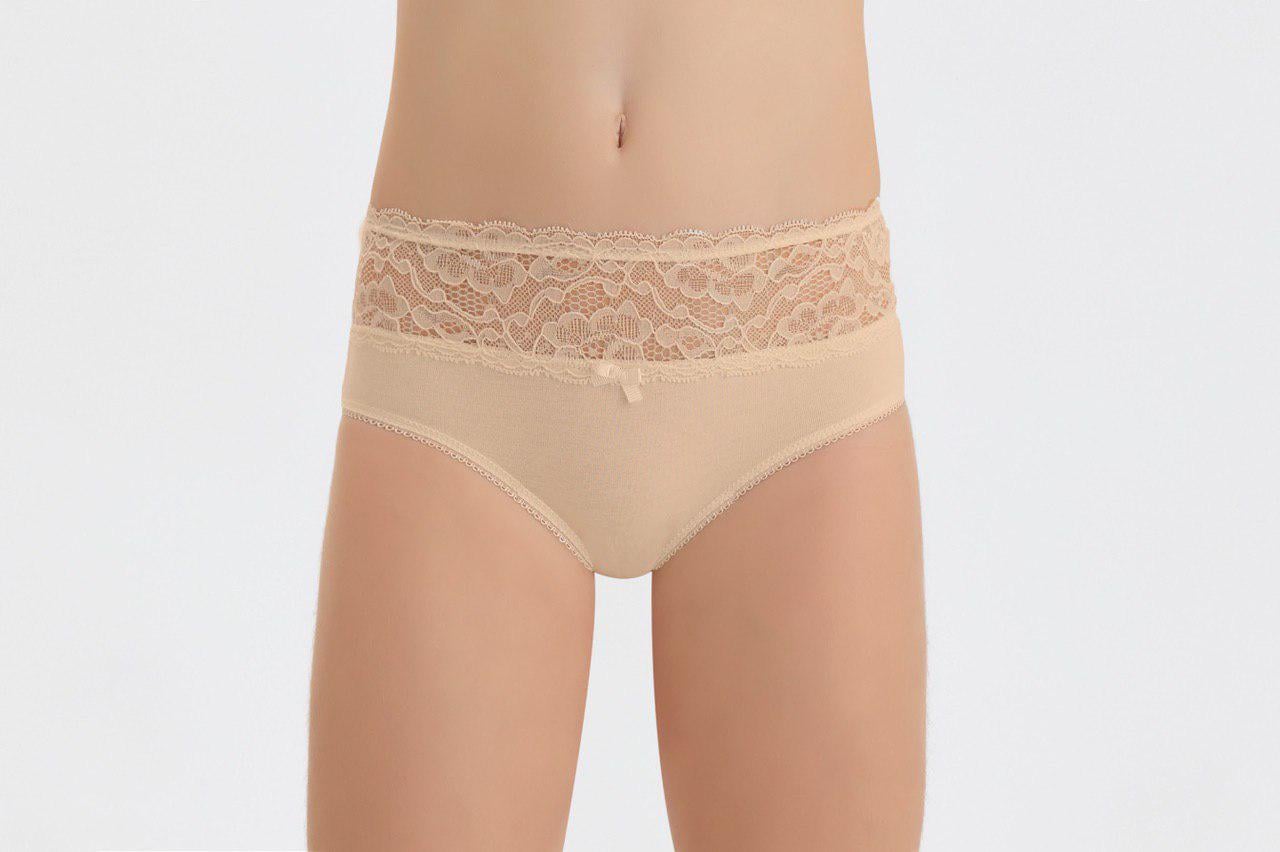 Набор кружевных трусов для девочки BAYKAR р. 5 146-152 см 9-10 лет 3 шт. Бежевый (5940-03) Набор кружевных трусов для девочки BAYKAR р. 5 146-152 см 9-10 лет 3 шт. Бежевый (5940-03)