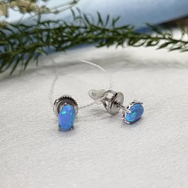 Серьги-гвоздики серебряные с опалом (ск2опГ/1183) Серьги-гвоздики серебряные с опалом (ск2опГ/1183)