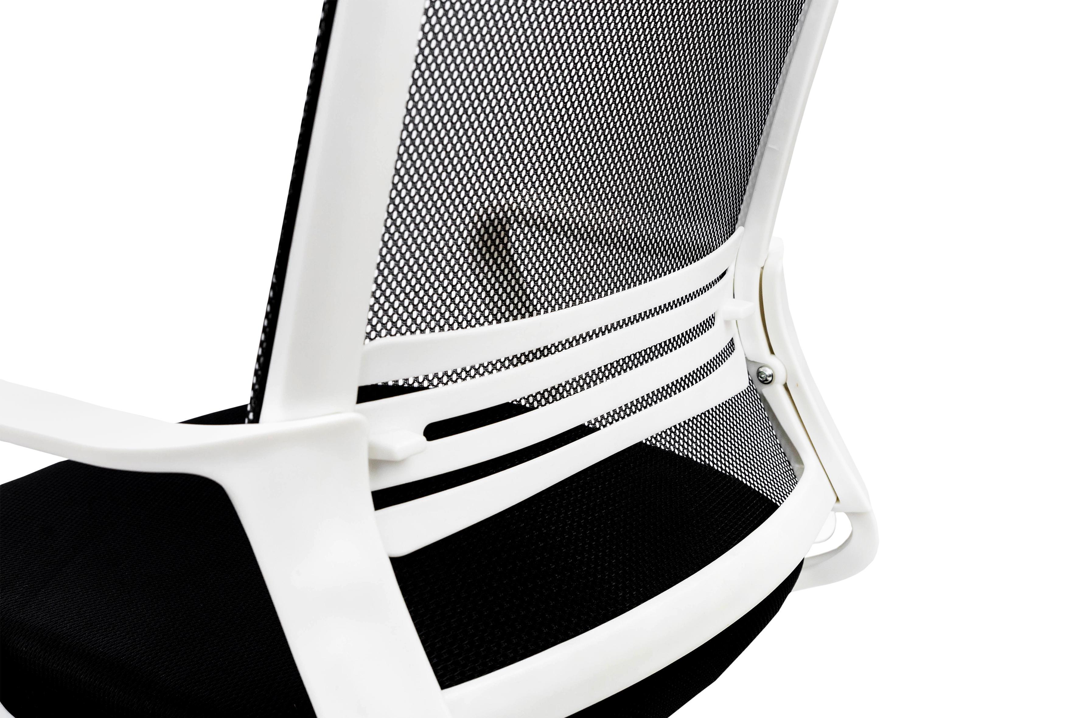 Офисное кресло Мікс Меблі Веб 480x880x480 мм Черный/Белый (GAА0055662) - фото 9 Офисное кресло Мікс Меблі Веб 480x880x480 мм Черный/Белый (GAА0055662) - фото 9