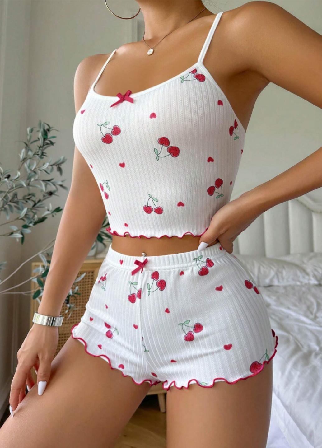 Пижама женская Love Cherry майка-топ и шортики L Белый (1727-46-02) Пижама женская Love Cherry майка-топ и шортики L Белый (1727-46-02)