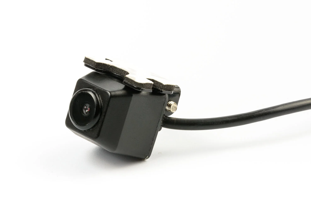 Камера универсальная заднего/переднего вида Fighter FC-03 CVBS 720х480 с линиями парковки бабочка под саморезы (3555)