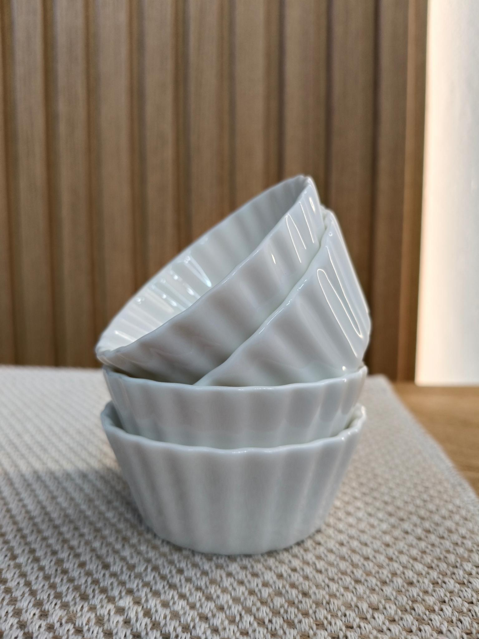 Набір соусників Фігурний порцеляна 7,5х3 см 4 шт. (25410939) - фото 4 Набір соусників Фігурний порцеляна 7,5х3 см 4 шт. (25410939) - фото 4