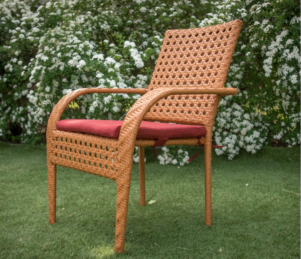 Стілець садовий Класик плетений із ротанга (PletYonyiy-stul-Klassik)