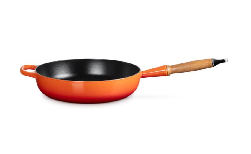 Сковорода Le Creuset Signature 28 см Volcanic (20259280900422) - фото 2 Сковорода Le Creuset Signature 28 см Volcanic (20259280900422) - фото 2