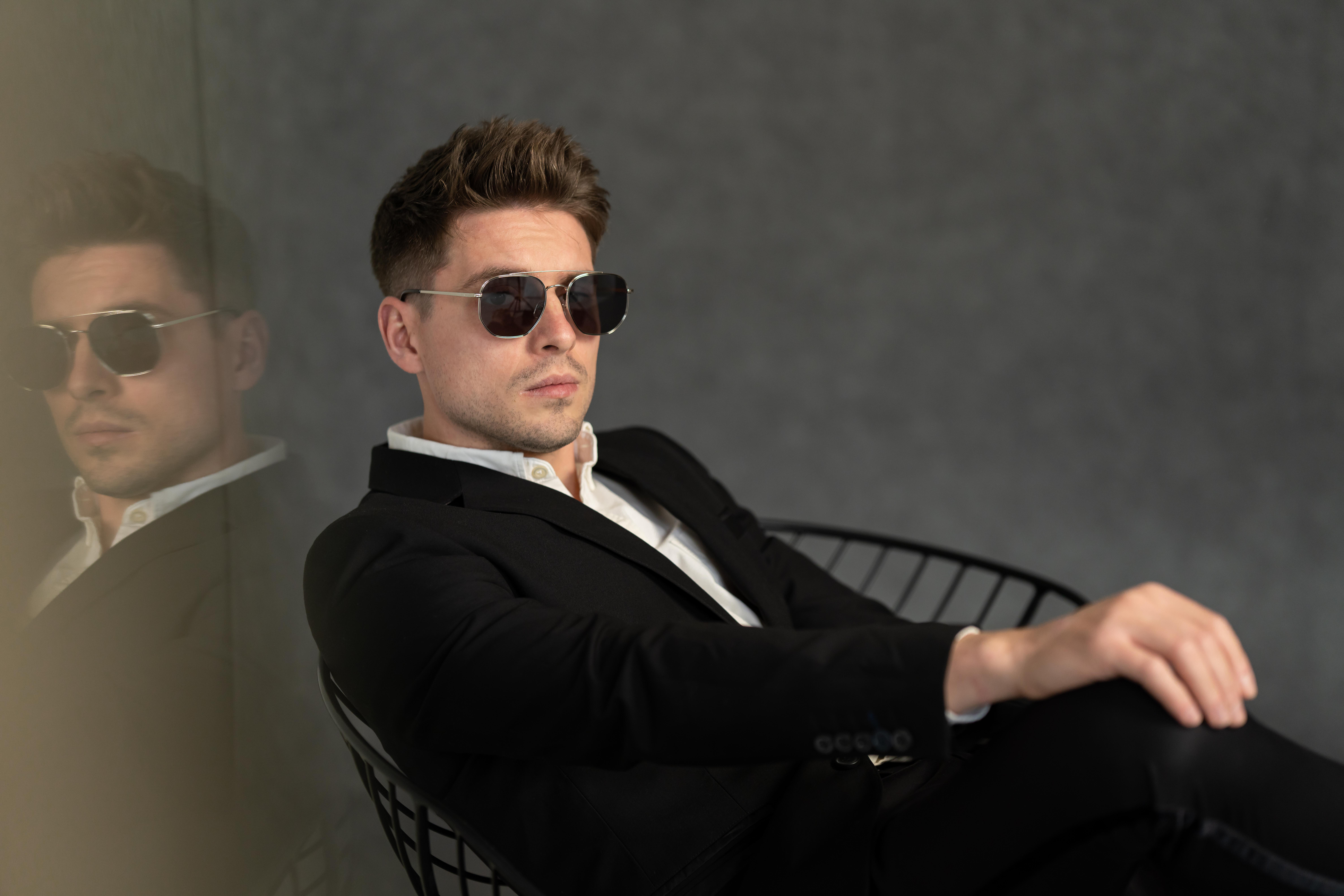 Сонцезахисні окуляри чоловічі MEGAPOLIS 691 Grey (11651678) - фото 5 Сонцезахисні окуляри чоловічі MEGAPOLIS 691 Grey (11651678) - фото 5