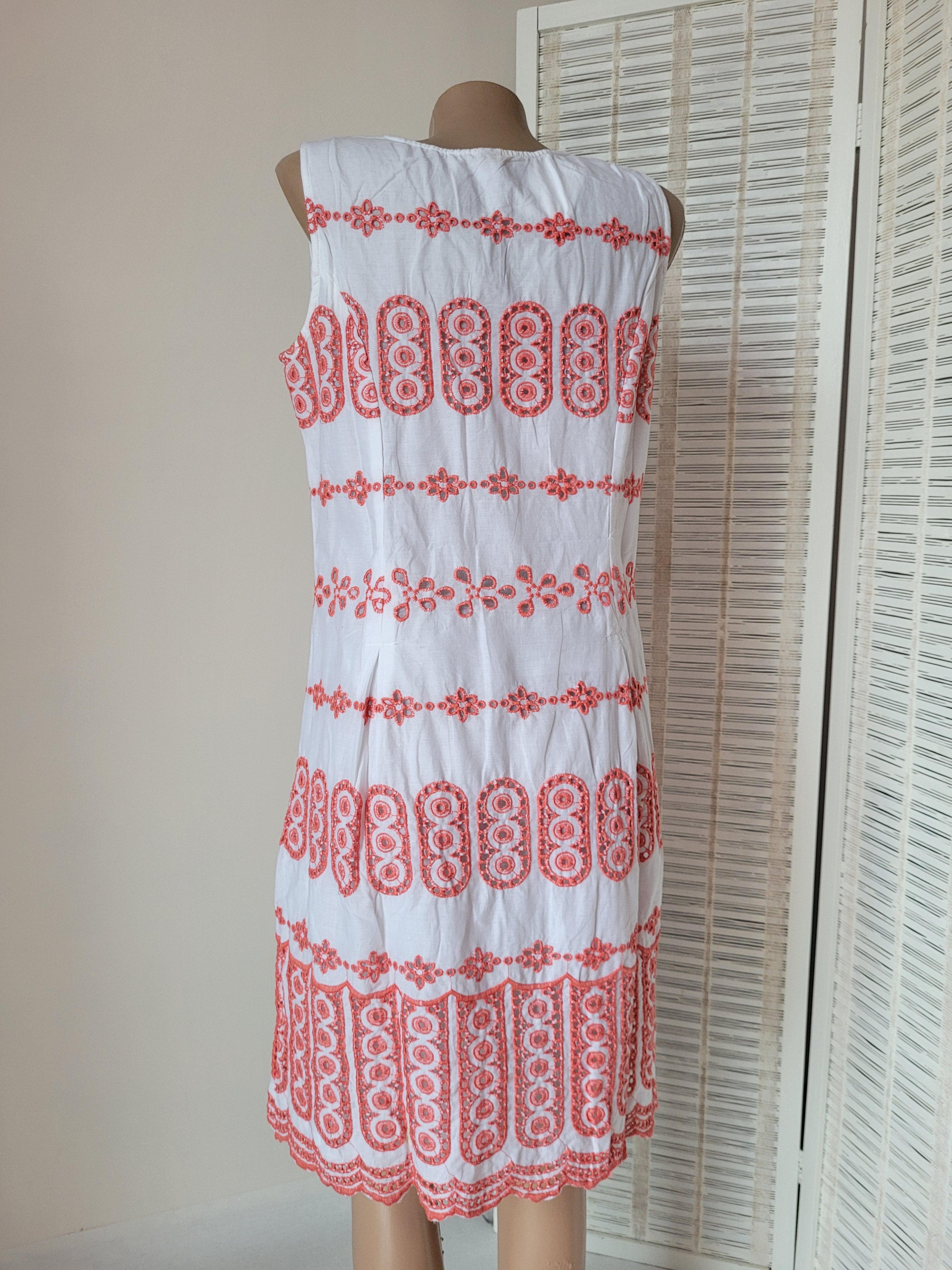 Платье-сарафан женское летнее XL Белый с красно-розовой вышивкой (01115/04) - фото 5 Платье-сарафан женское летнее XL Белый с красно-розовой вышивкой (01115/04) - фото 5