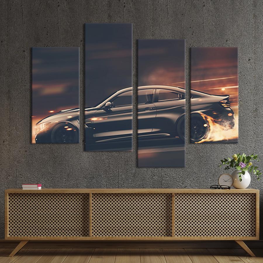 Картина модульная из 4 частей Машина на большой скорости M 89x56 см (107-42)