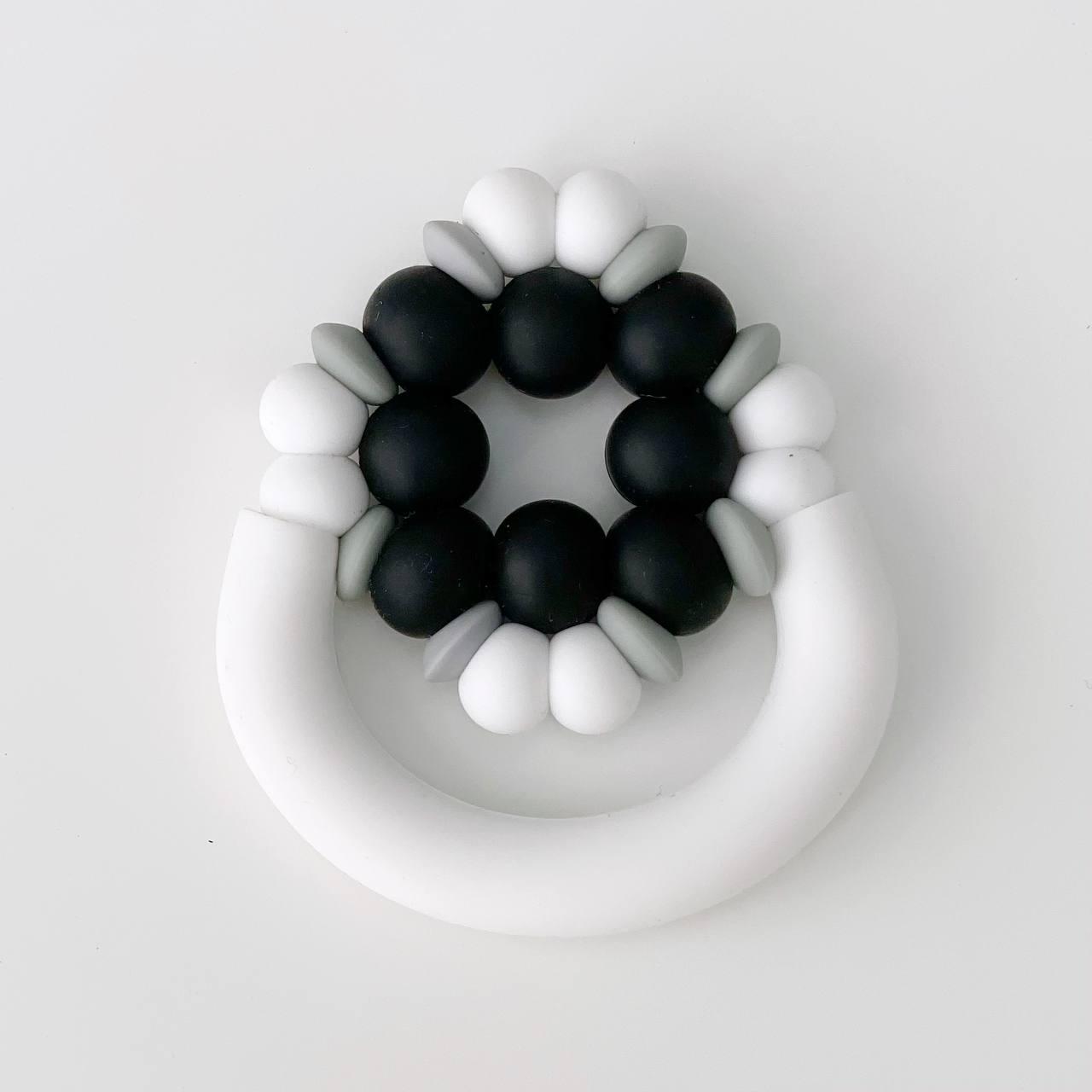 Прорезыватель силиконовый мини Баловень Merezhivo Monochrom