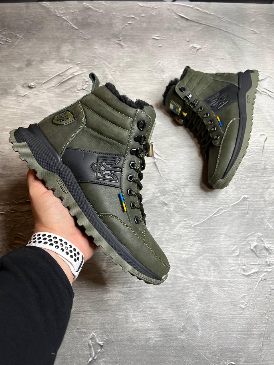 Берці зимові чоловічі з хутром та гербом р. 44 Хакі - фото 3