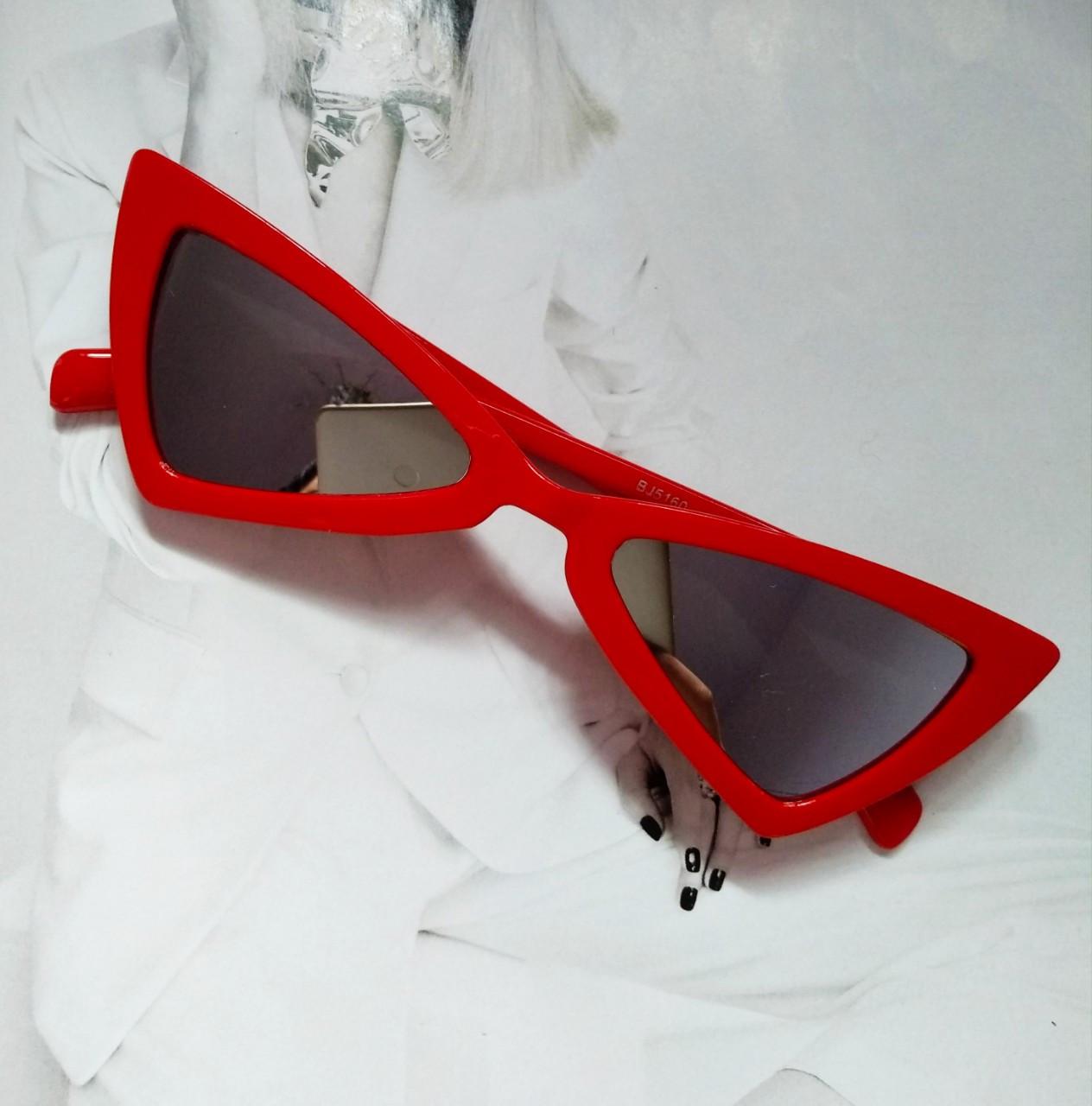 Окуляри трикутні сонцезахисні - фото 5 Окуляри трикутні сонцезахисні - фото 5