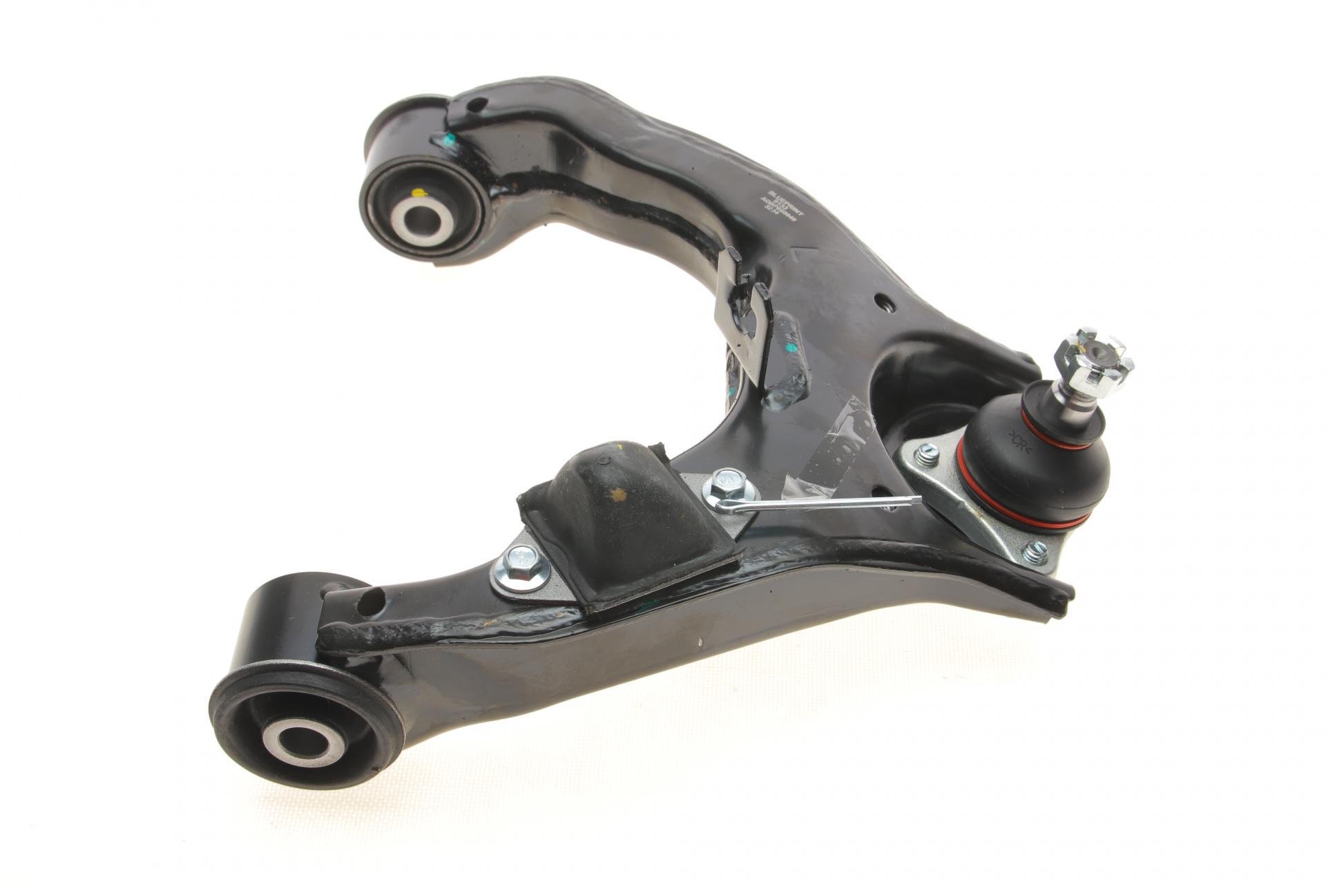 Рычаг подвески передний/сверху L Mitsubishi L200/Pajero 04- (ADBP860049)