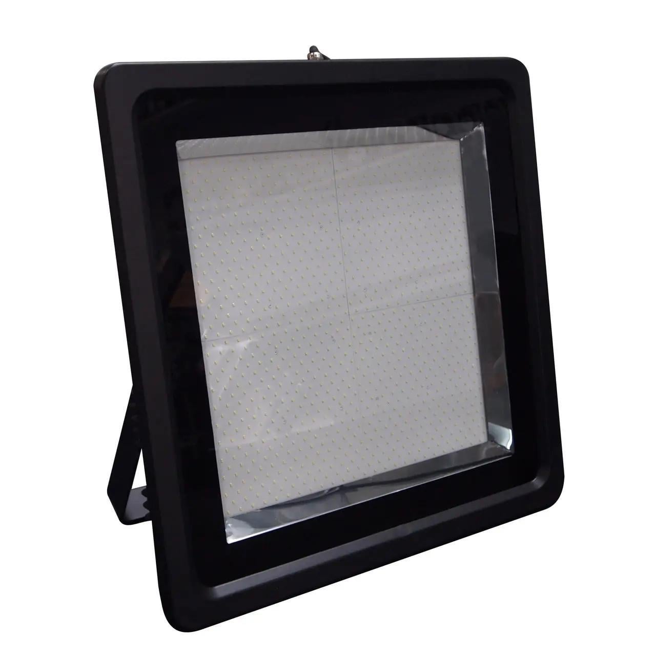 LED-прожектор Velmax VF-10006 1000W 6200K 95000 Lm 230V (28687174)