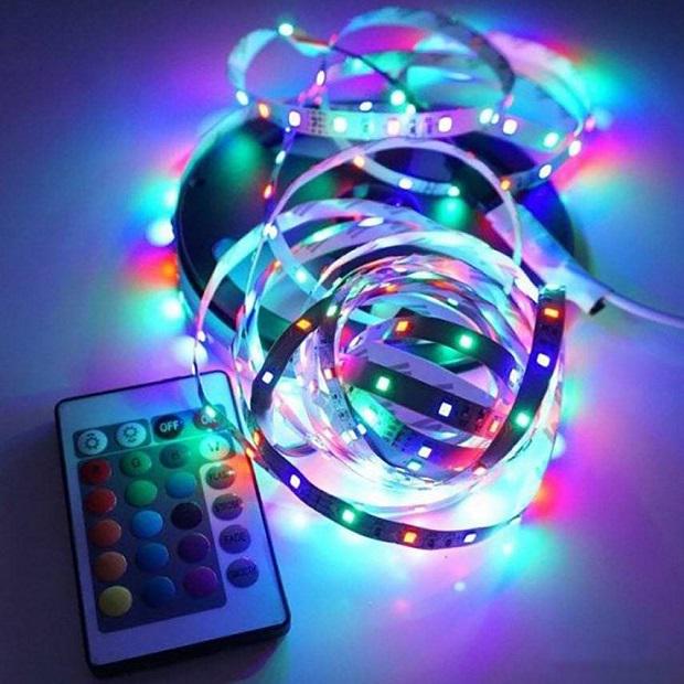 Світлодіодна стрічка SMD 3528 RGB 54 LED/m 5 м на силіконі з блоком та пультом керування Різнокольоровий - фото 7