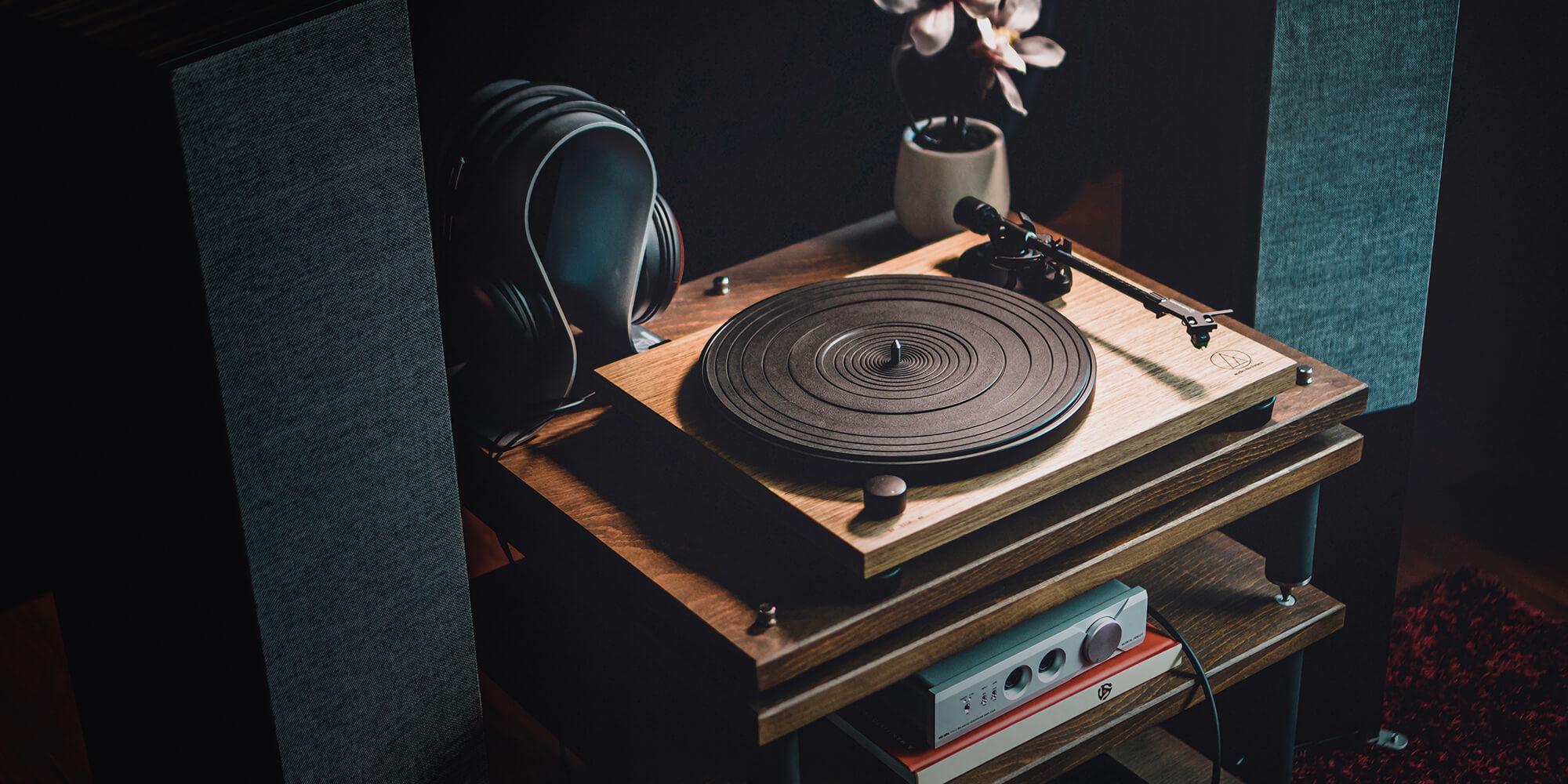 Проигрыватель винила Audio-Technica AT-LPW40WN (AT-LPW40WN) - фото 6 Проигрыватель винила Audio-Technica AT-LPW40WN (AT-LPW40WN) - фото 6