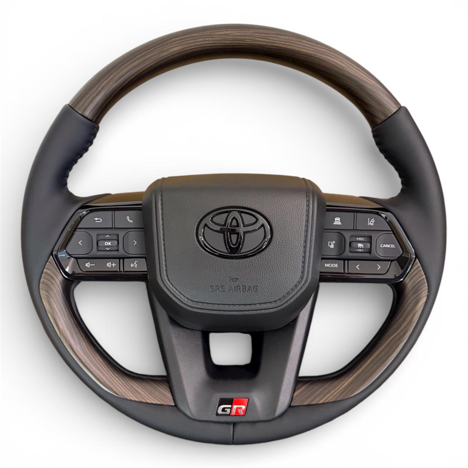 Кермо для Toyota Land Cruiser 200/Prado 150 в стилі LC300 GR з підігрівом чорний логотип в сборі Коричневе дерево (32402782)