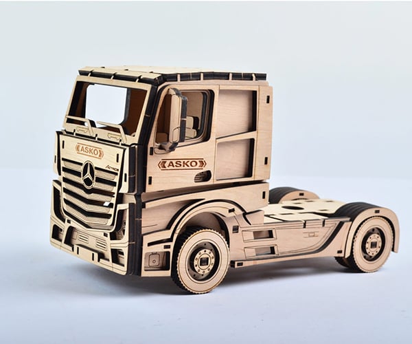 3Д пазл механічний вантажівка 3DBRT Mercedes Actros