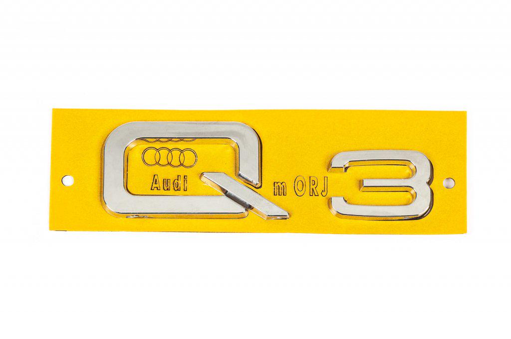 Надпись Q3 Davs Auto для Audi Q3 2011-2019 гг. abs-пластик Хром