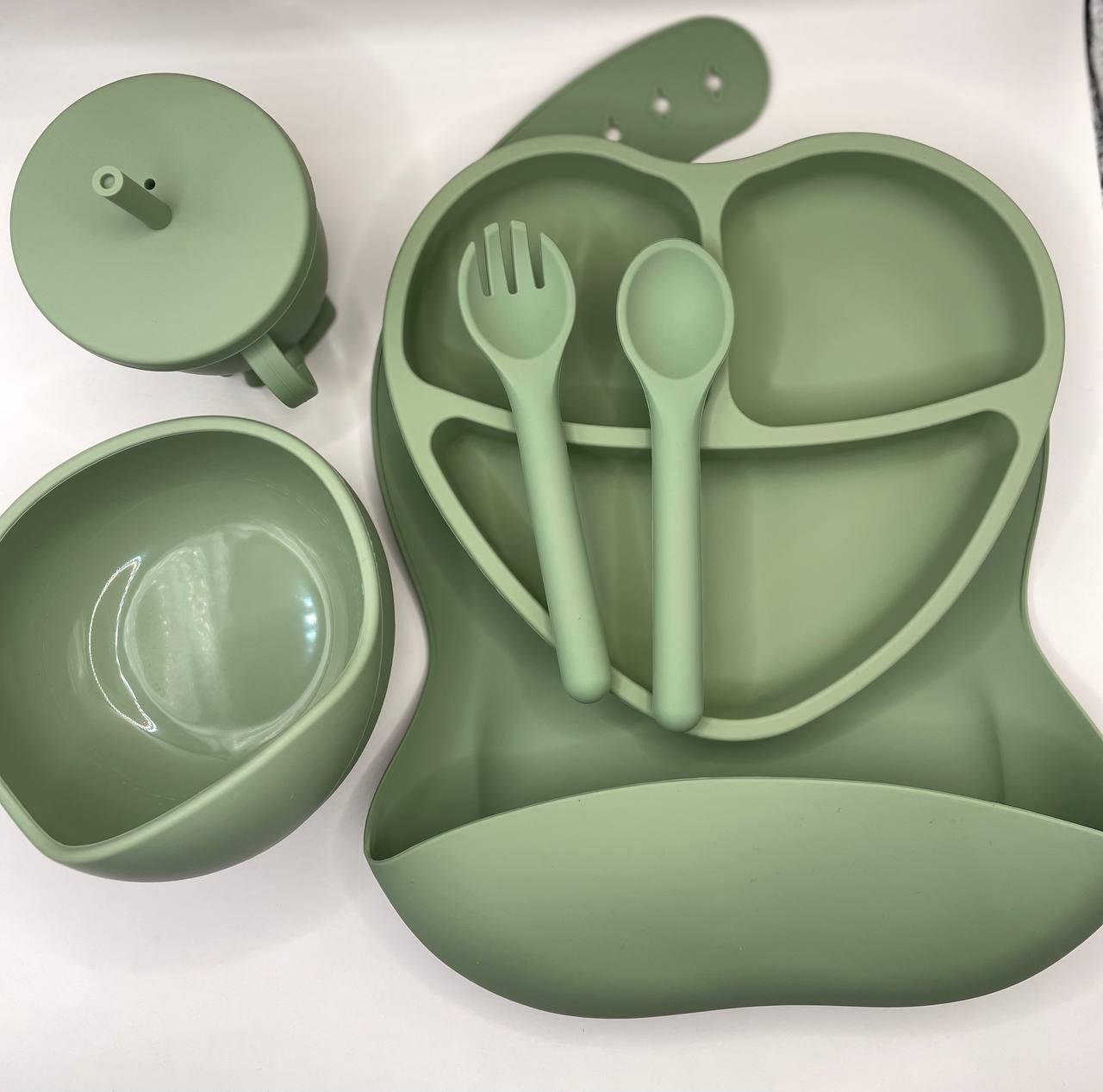 Набор посуды детский силиконовый для первого кормления Сердечко Оливковый (4078269)