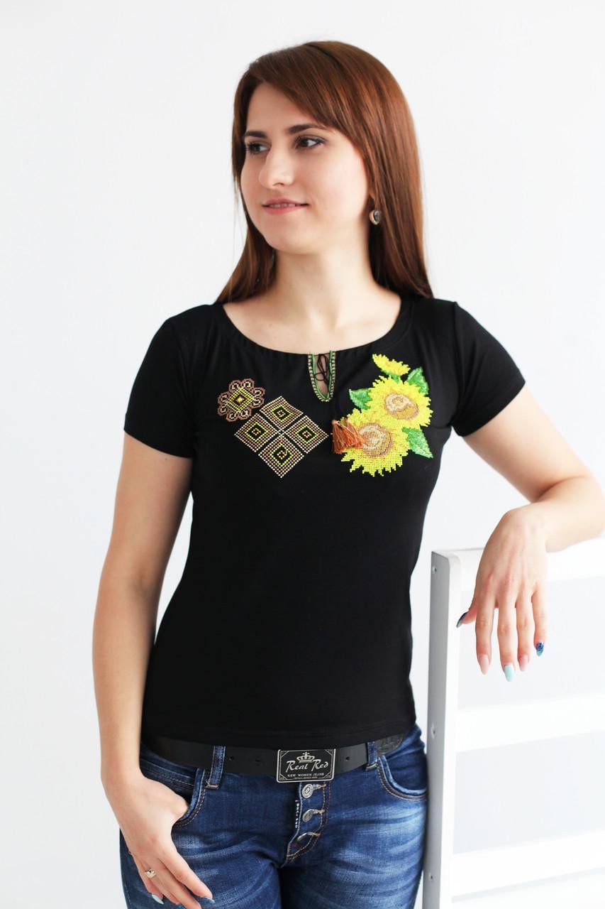Футболка женская вышитая (А-1)