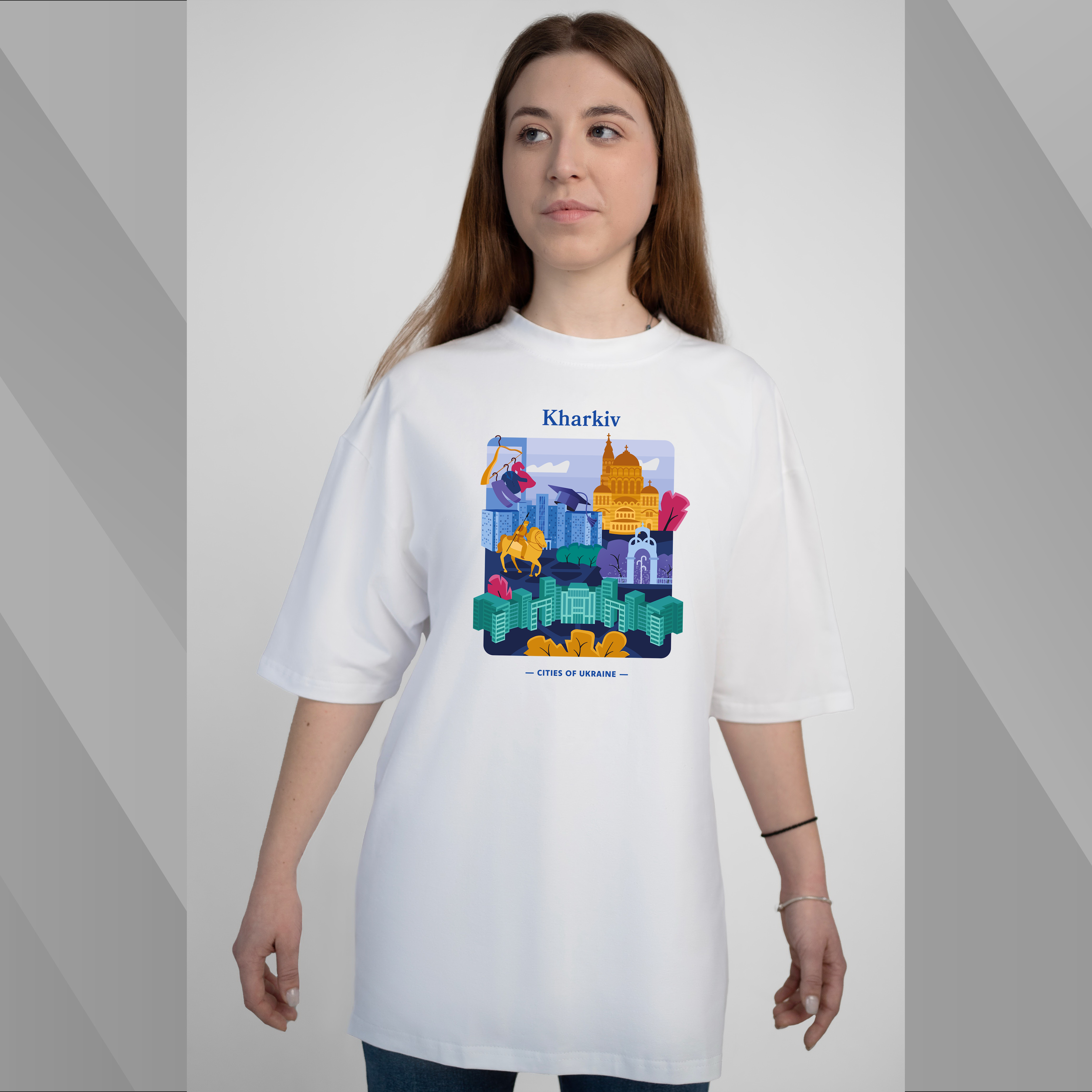 Футболка жіноча Малюнки з патріотичним авторським принтом Харків оверсайз M Білий (FFHK01M)