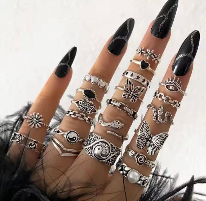 Набор женских колец 21 шт. (691)