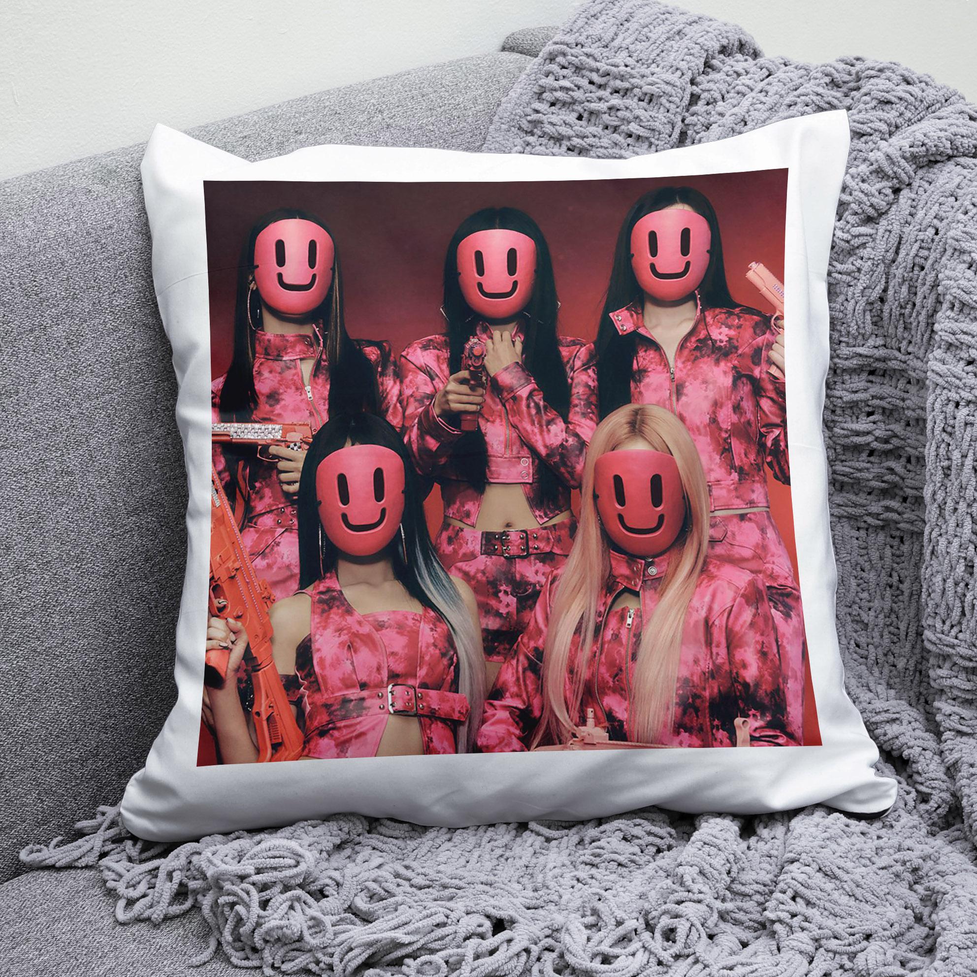 Плюшевая подушка квадрат с принтом K-Pop G I-dle