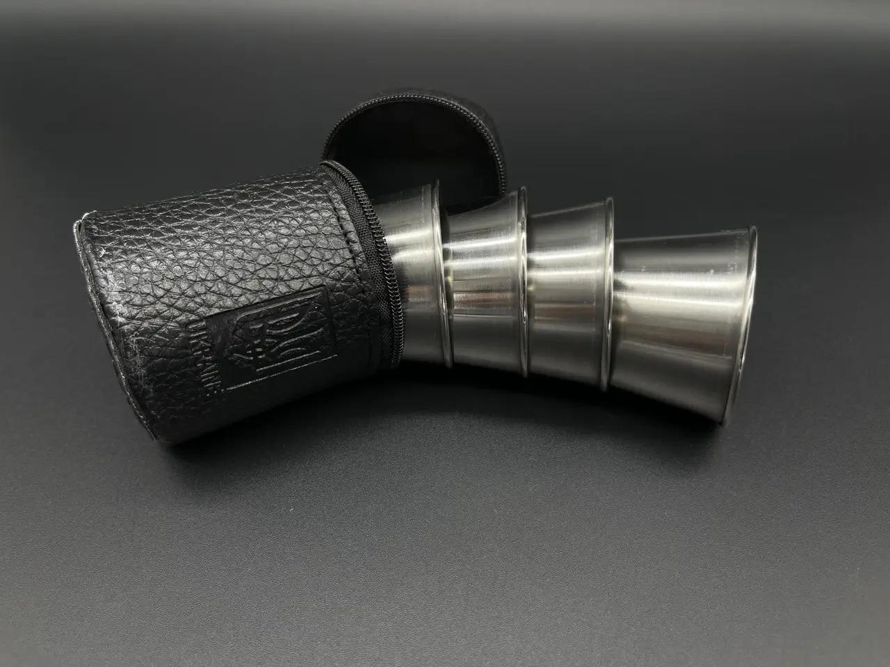 Набор стопок из нержавеющей стали в кожаном чехле на молнии 60 мл 4 шт. (BU-19) - фото 3 Набор стопок из нержавеющей стали в кожаном чехле на молнии 60 мл 4 шт. (BU-19) - фото 3