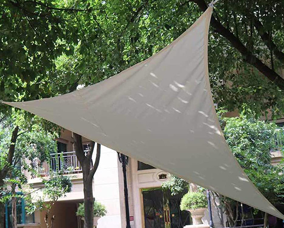 Тент сонцезахисний водонепроникний трикутний Оксфорд 3х3х4 м Сірий - фото 3 Тент сонцезахисний водонепроникний трикутний Оксфорд 3х3х4 м Сірий - фото 3