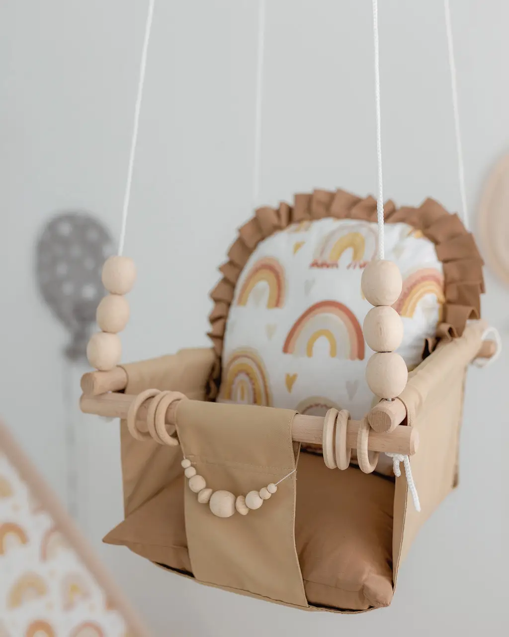 Качели подвесные Rainbow для детей от 6 месяцев 33х33х23 см нагрузкой до 40 кг хлопок и дерево