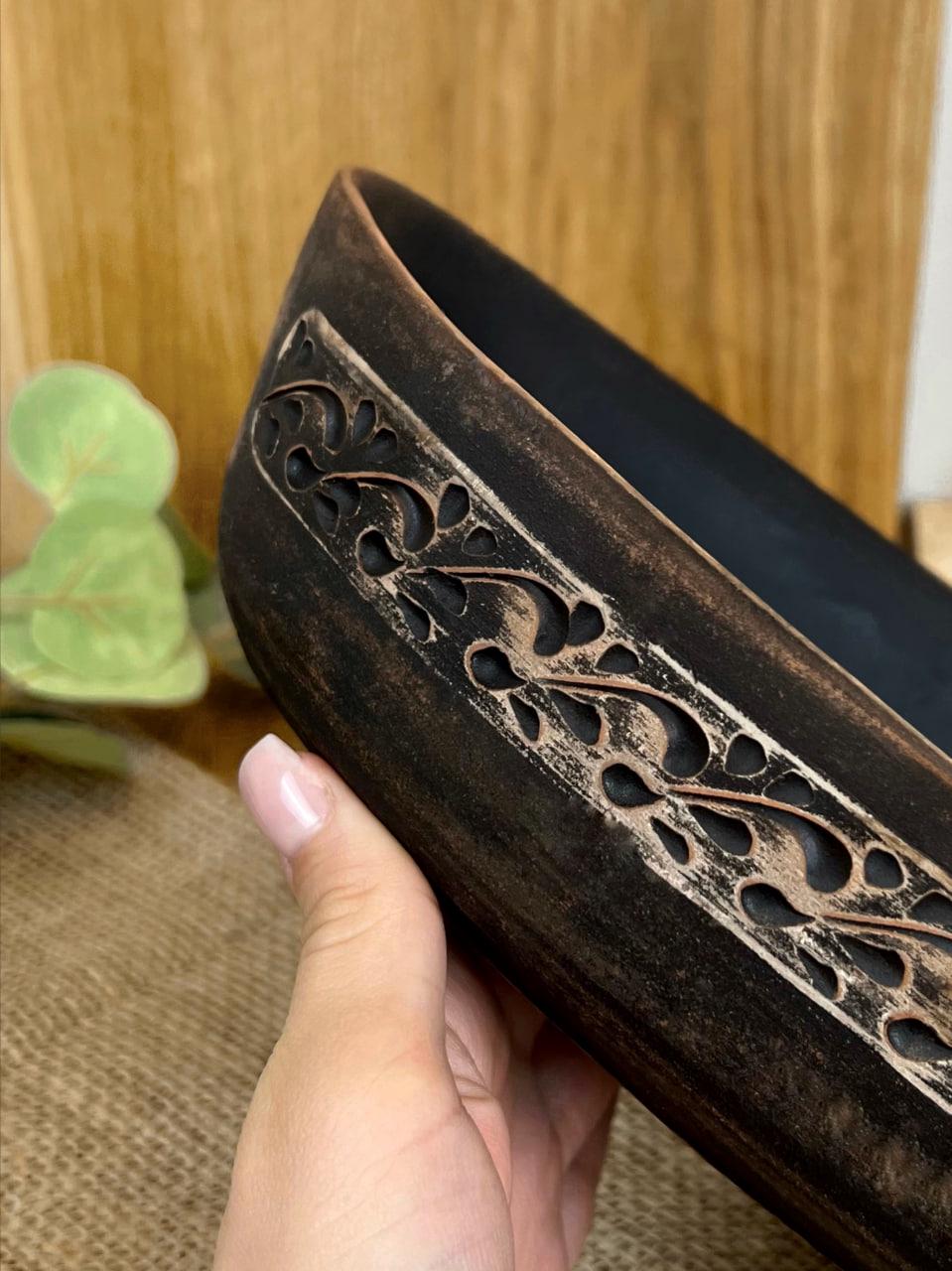 Блюдо под холодец керамическое глиняное резное ангоб (3003-26) - фото 2 Блюдо под холодец керамическое глиняное резное ангоб (3003-26) - фото 2