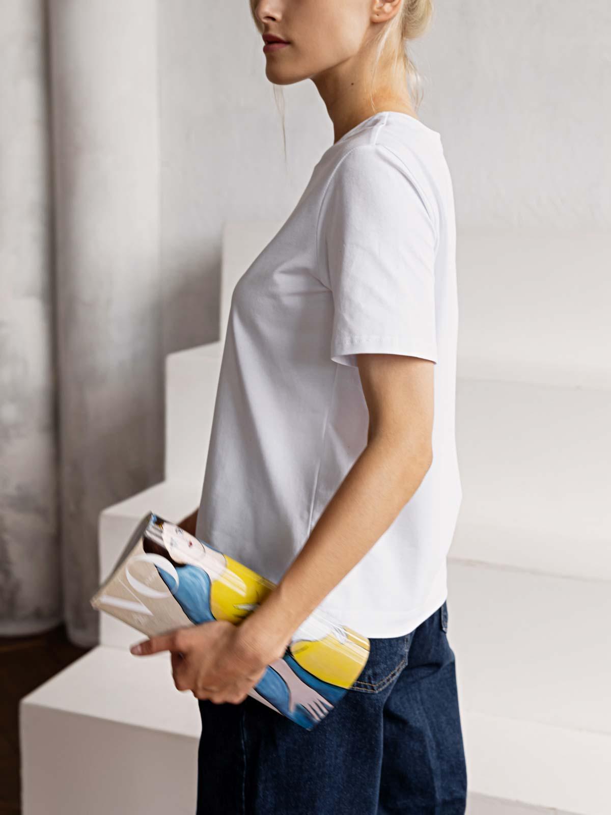 Футболка жіноча жовто-блакитні серця FROMUS M Білий (2540-1) - фото 3 Футболка жіноча жовто-блакитні серця FROMUS M Білий (2540-1) - фото 3